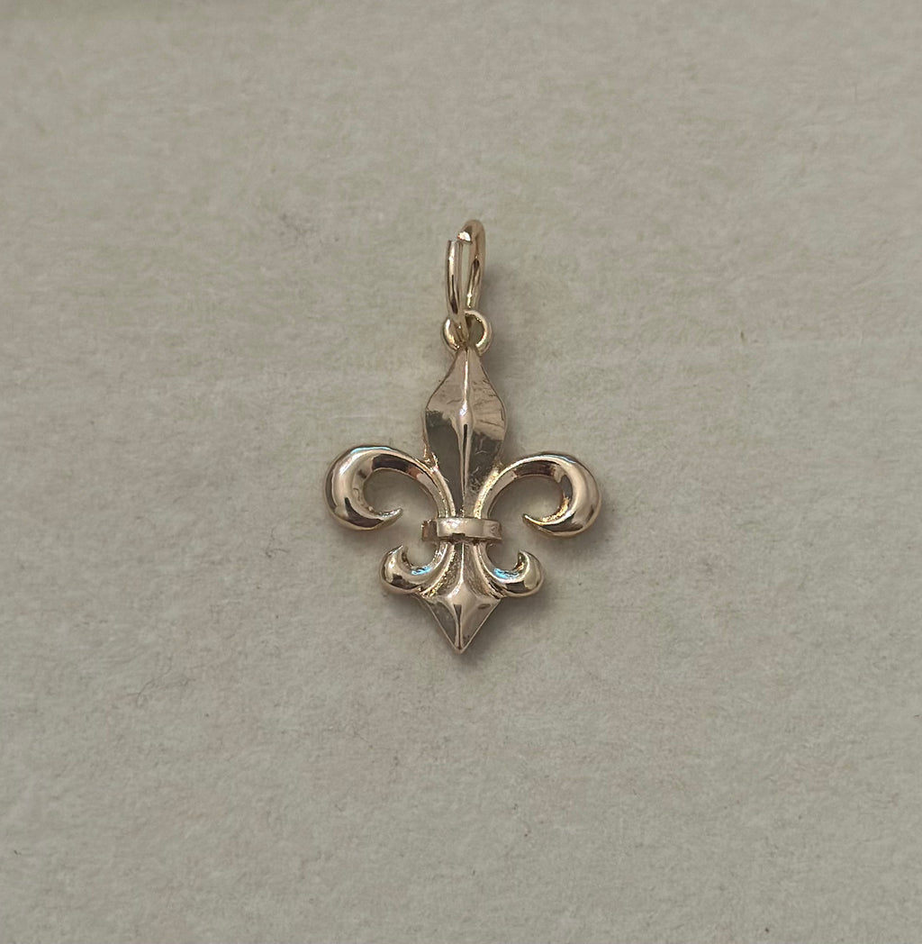 Fleur De Lis Charm