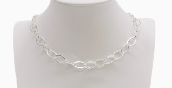 Silver Oval Chain Necklace